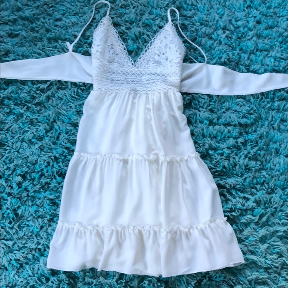 white tie back dress.